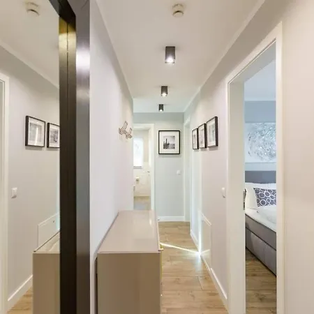 Quartier Am Waldschloss App 04 *