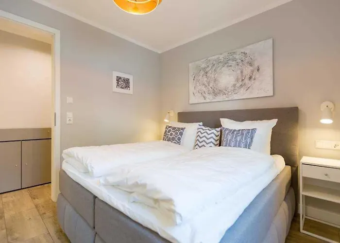 Quartier Am Waldschloss App 04 *